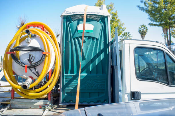 Best Luxury portable toilet rental  in Ofallon, IL